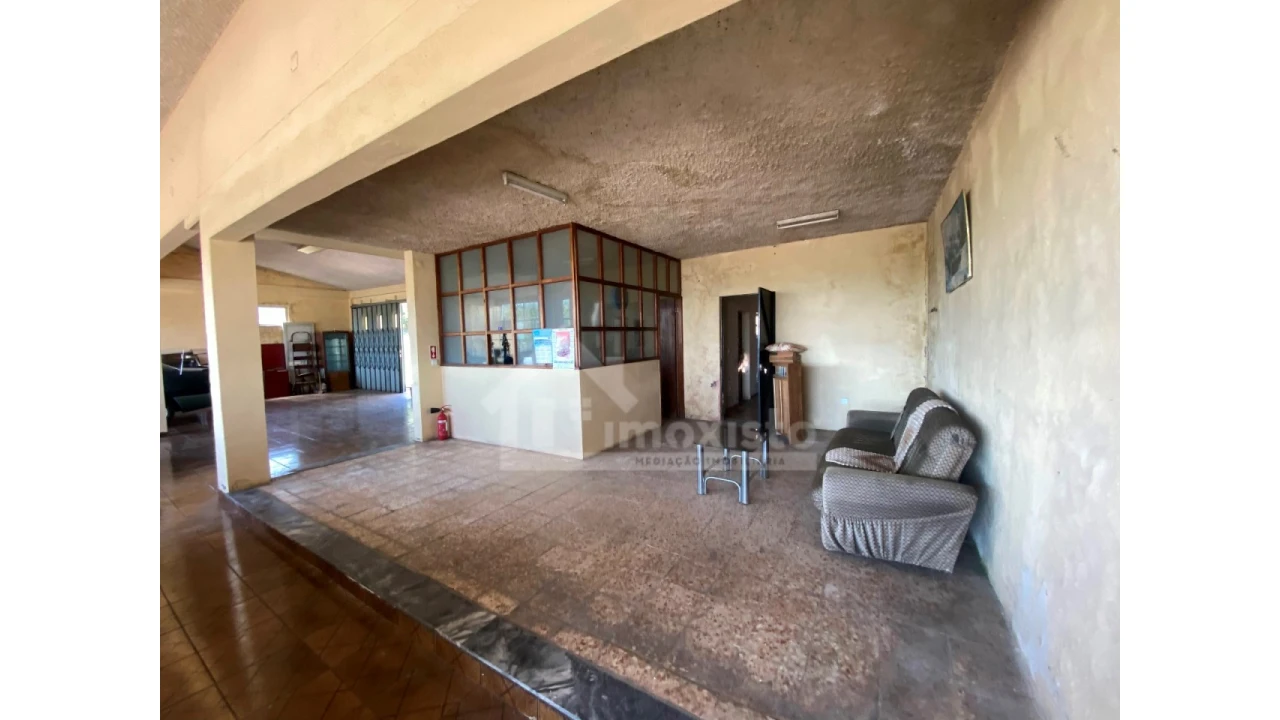 Loja para Venda em Chão de Couce Foto 4