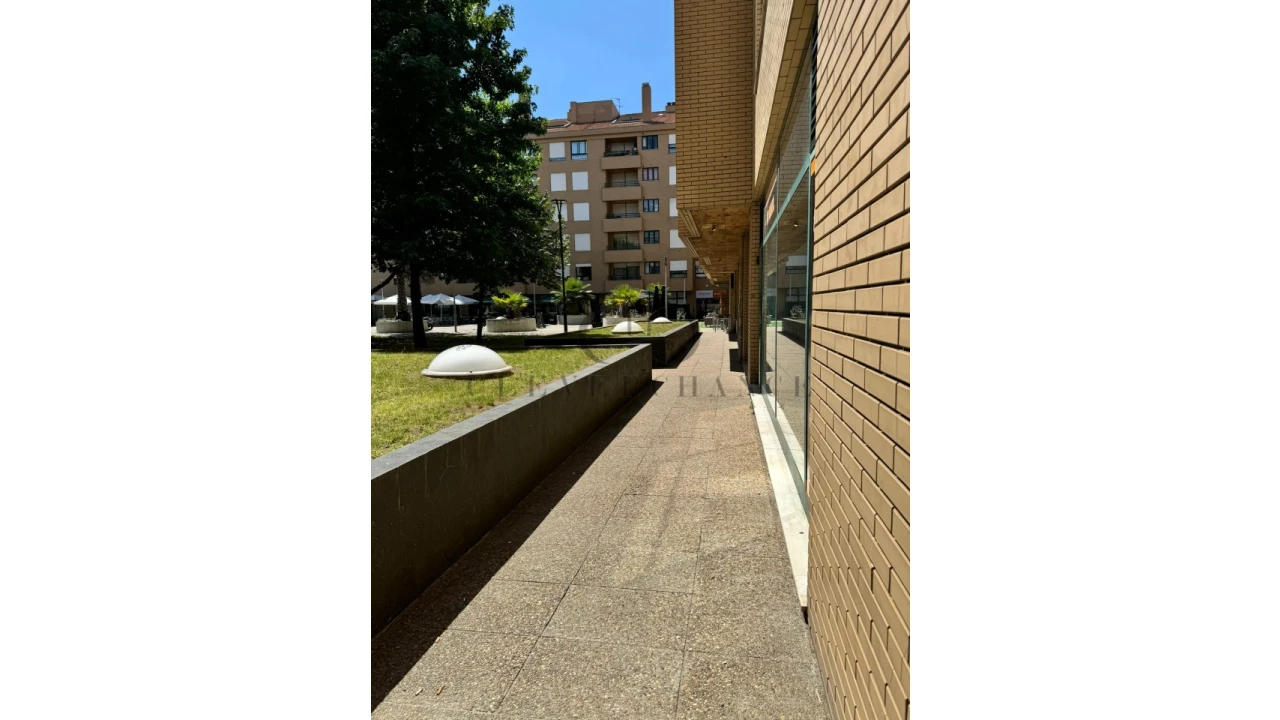 Negócio para Cedência de Quotas em Paranhos Foto 13
