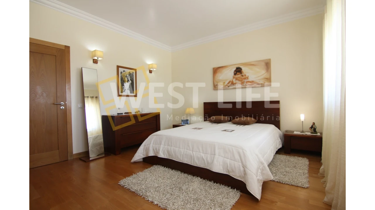 Moradia T2 para Venda em Ericeira Foto 14