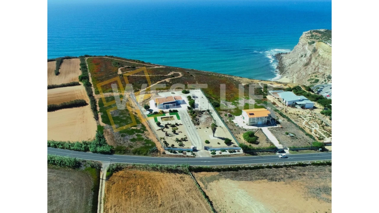 Moradia T2 para Venda em Ericeira Foto 1