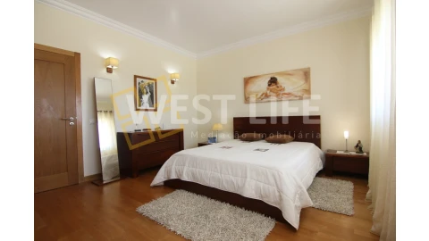 Moradia T2 para Venda em Ericeira