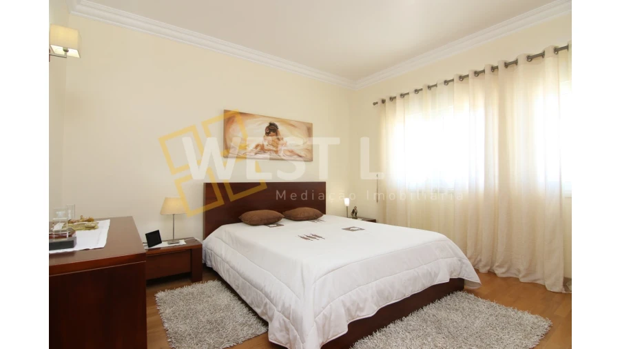 Moradia T2 para Venda em Ericeira Foto 13