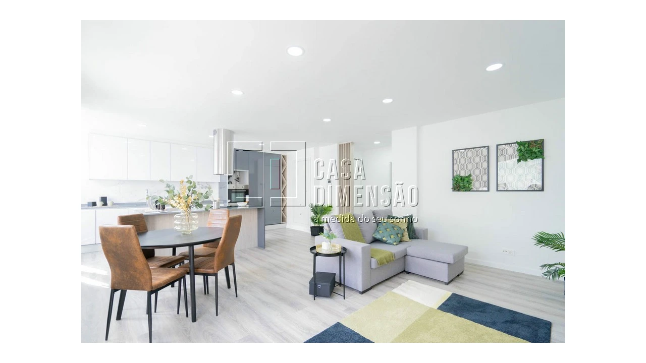 Apartamento T2 para Venda em Benfica Foto 12