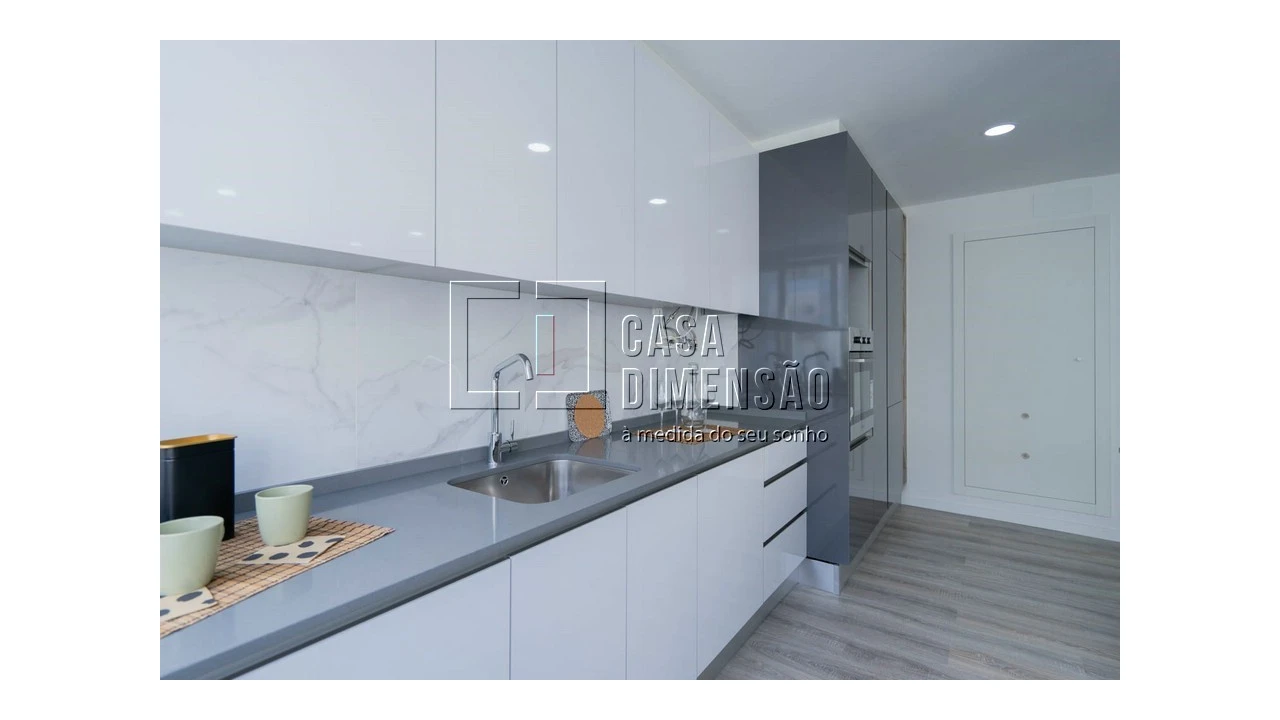 Apartamento T2 para Venda em Benfica Foto 20