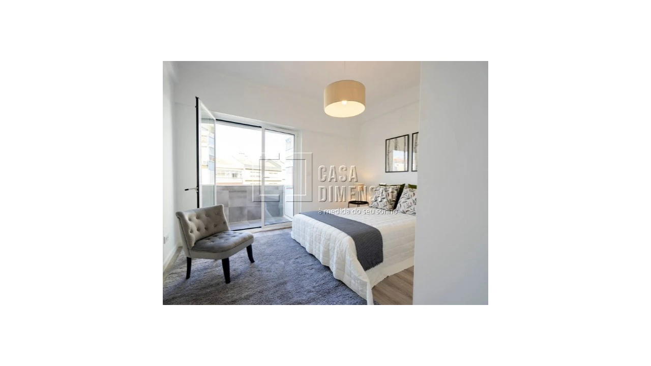 Apartamento T2 para Venda em Benfica Foto 27