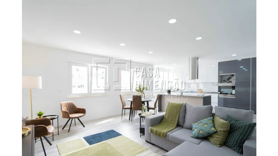Apartamento T2 para Venda em Benfica Foto 11