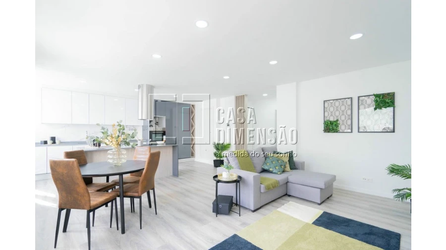 Apartamento T2 para Venda em Benfica Foto 12