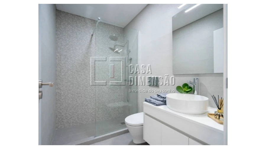 Apartamento T2 para Venda em Benfica Foto 22