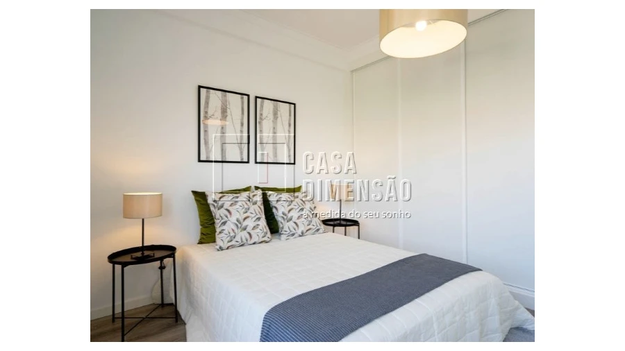 Apartamento T2 para Venda em Benfica Foto 32