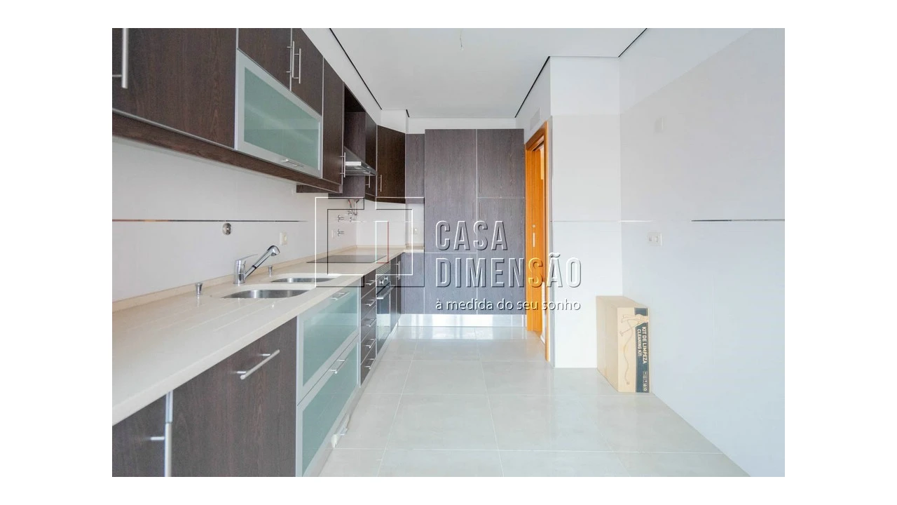 Apartamento T2 para Venda em Barcarena Foto 12