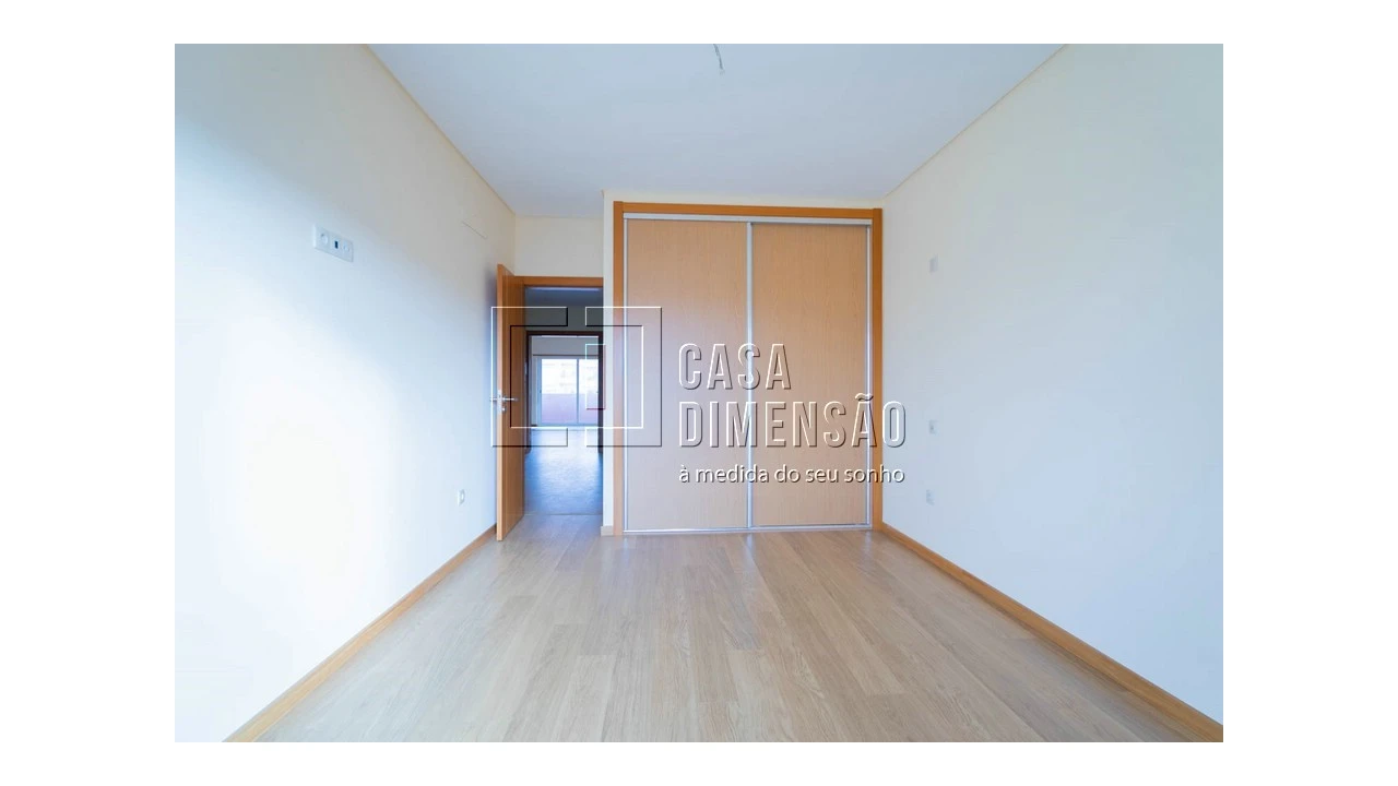 Apartamento T2 para Venda em Barcarena Foto 21