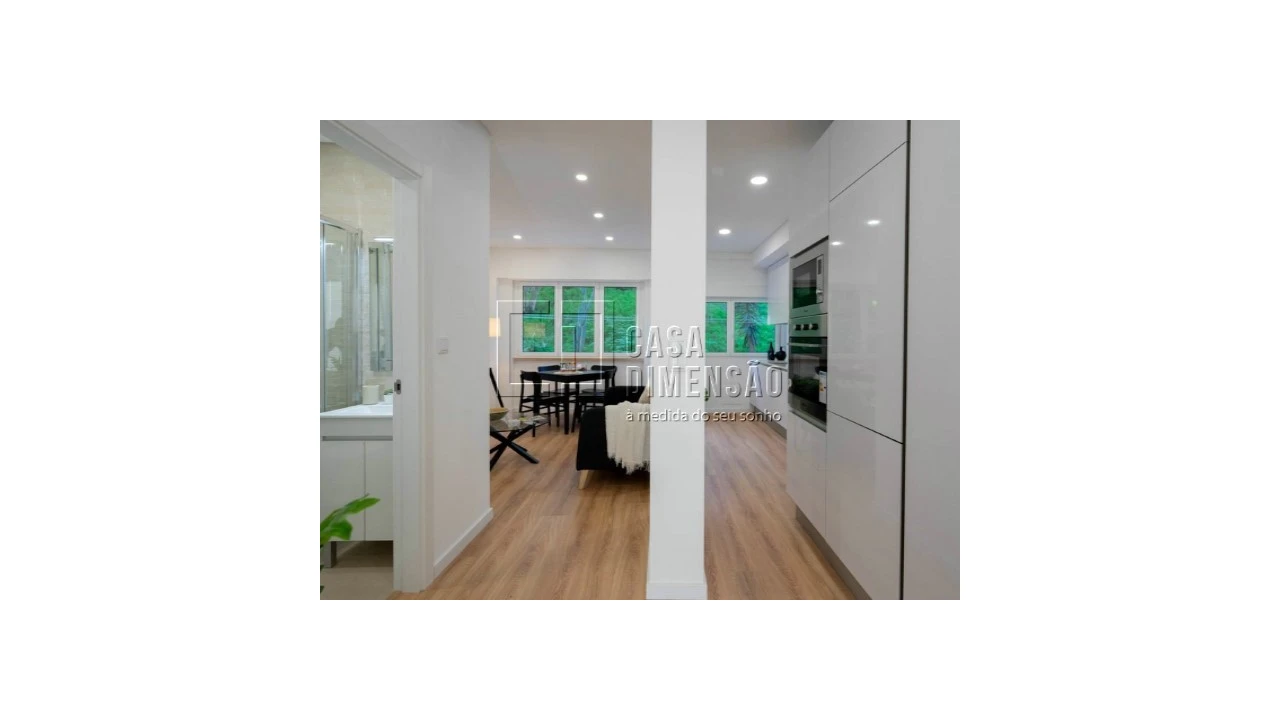 Apartamento T3 para Venda em Benfica Foto 6