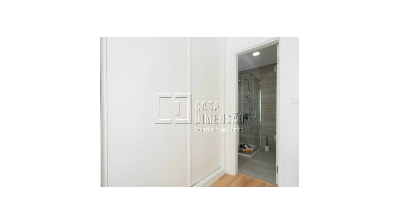 Apartamento T3 para Venda em Benfica Foto 36