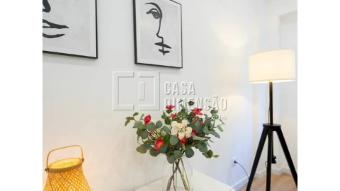 Apartamento T3 para Venda em Benfica