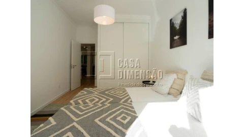 Apartamento T3 para Venda em Benfica