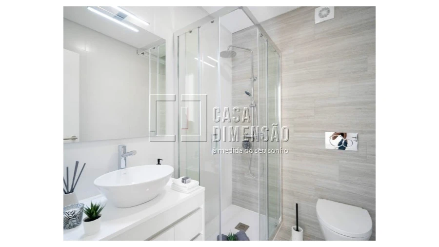 Apartamento T3 para Venda em Benfica Foto 38