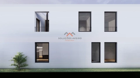 Moradia T4 para Venda em Santa Joana