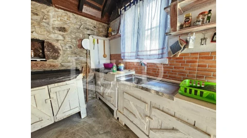Moradia T2 para Venda em Fajã da Ovelha