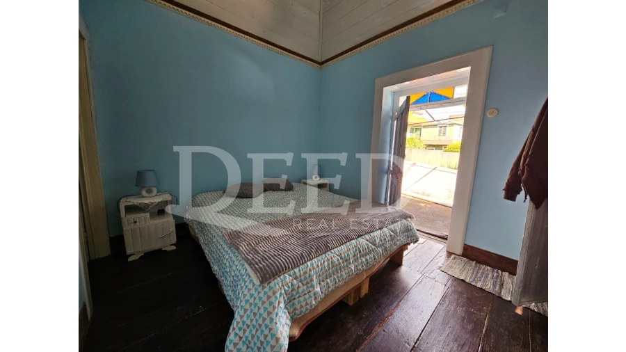 Moradia T2 para Venda em Fajã da Ovelha Foto 13