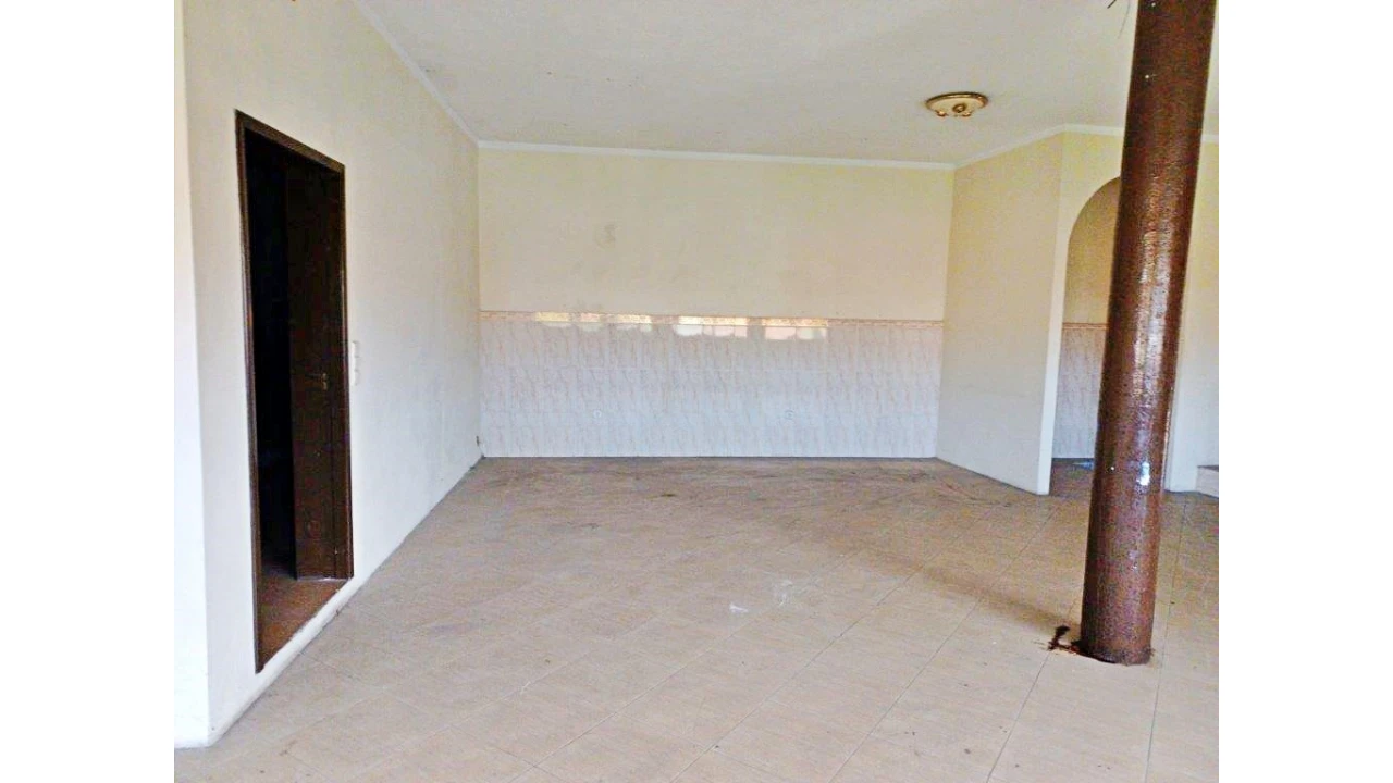 Prédio para Venda em Vila das Aves Foto 5