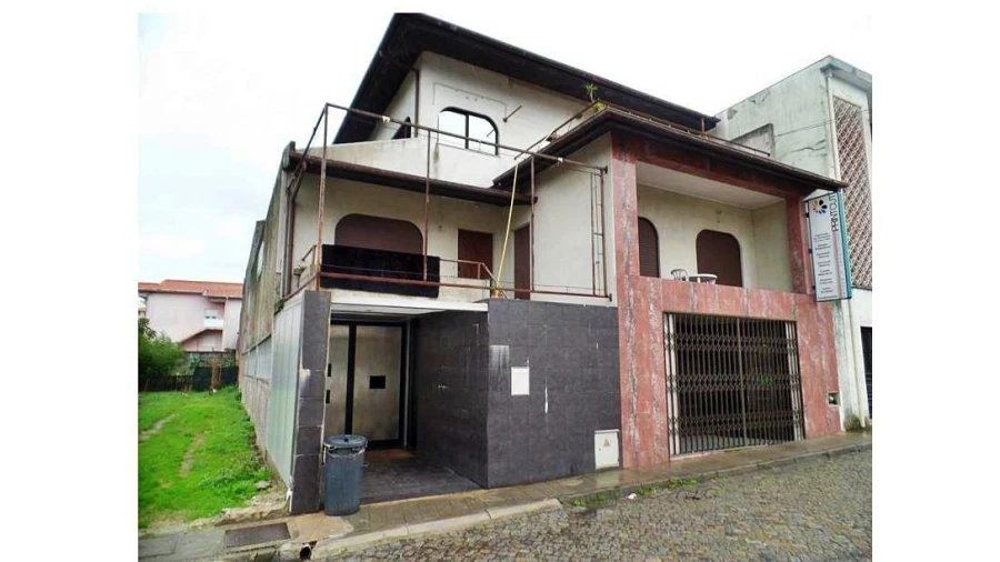 Prédio para Venda em Vila das Aves Foto 2