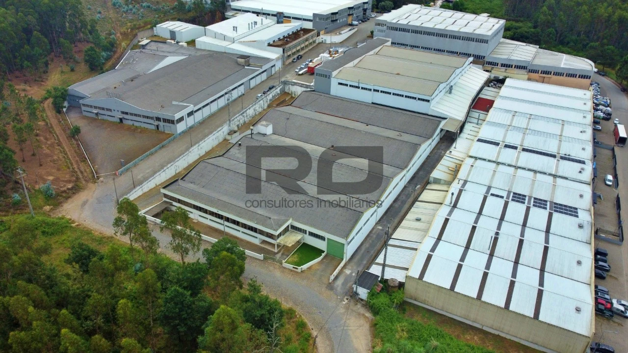 Armazém para Arrendamento em Bougado (São Martinho e Santiago) Foto 35