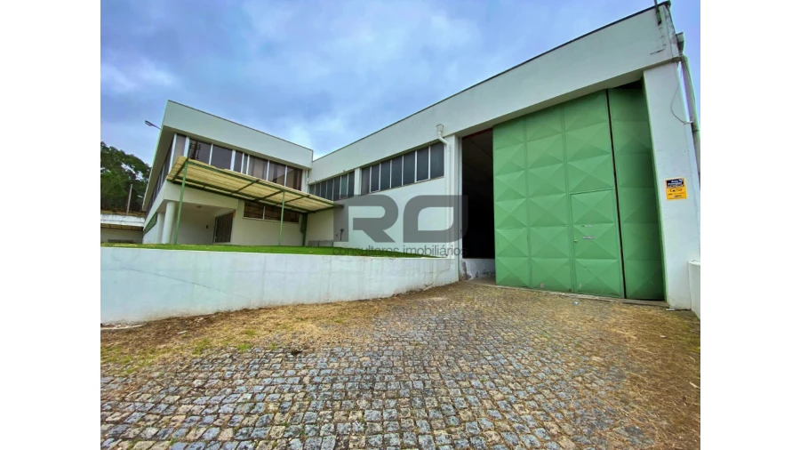 Armazém para Arrendamento em Bougado (São Martinho e Santiago) Foto 4