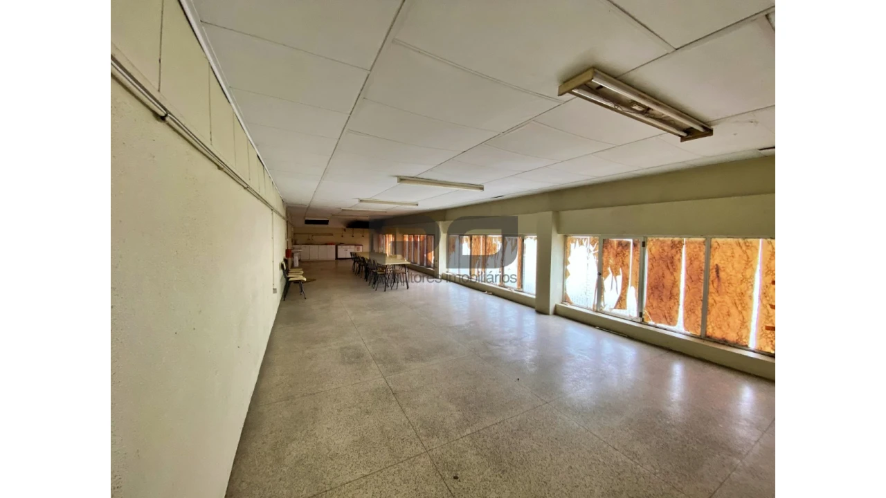 Armazém para Arrendamento em Bougado (São Martinho e Santiago) Foto 23