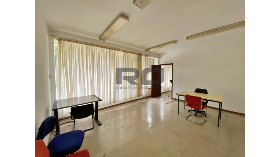 Armazém para Arrendamento em Bougado (São Martinho e Santiago) Foto 19