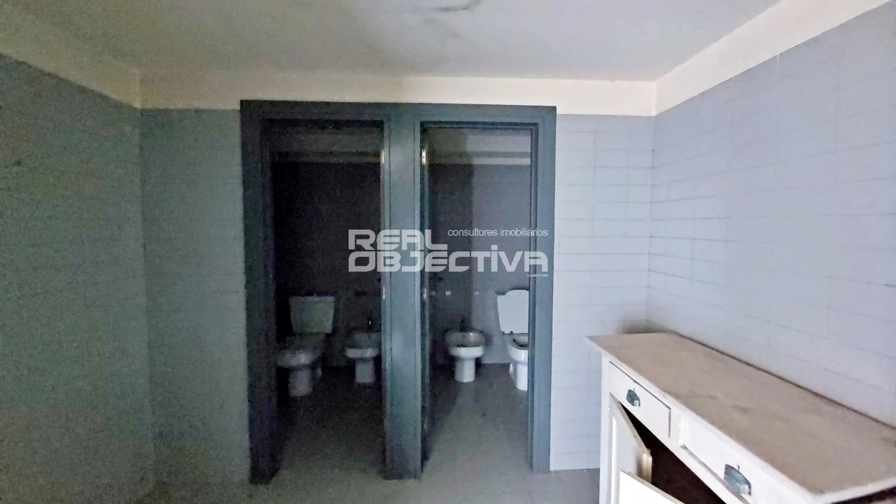 Armazém para Arrendamento em Rebordões Foto 20