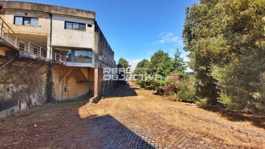 Armazém para Arrendamento em Rebordões Foto 25