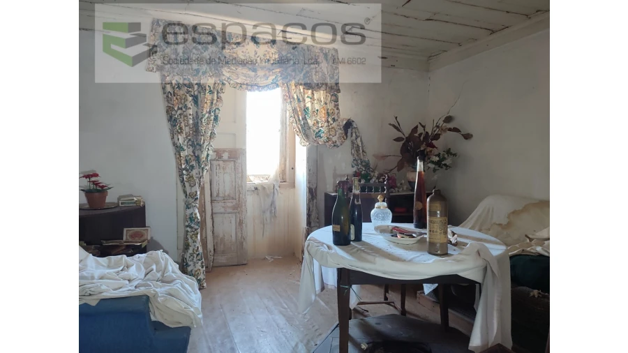 Moradia T5 para Venda em Póvoa de Rio de Moinhos e Cafede Foto 9