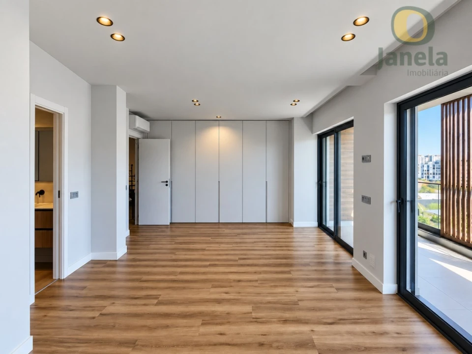 Apartamento T5 para Venda em Faro (Sé e São Pedro) Foto 7