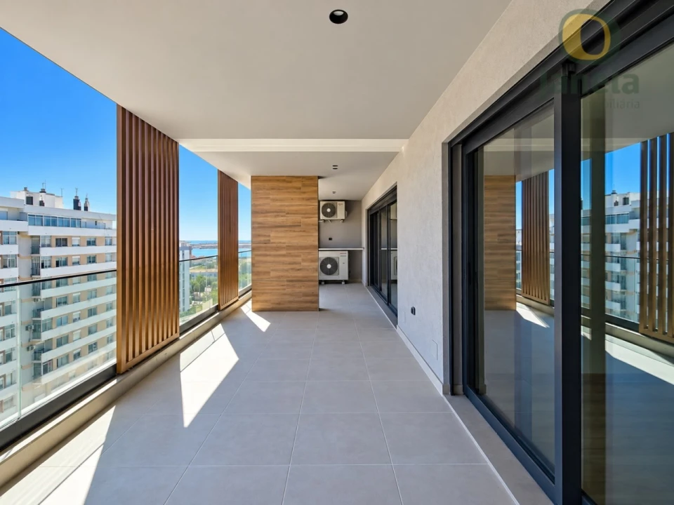 Apartamento T5 para Venda em Faro (Sé e São Pedro) Foto 22