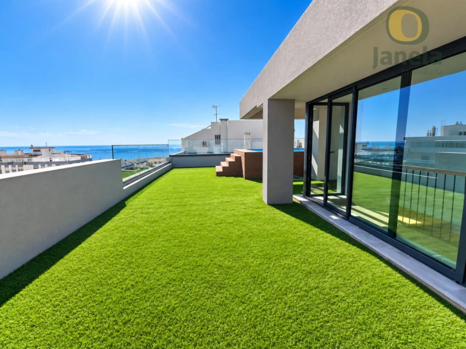Apartamento T5 para Venda em Faro (Sé e São Pedro) Foto 1
