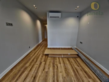 Apartamento T5 para Venda em Faro (Sé e São Pedro)