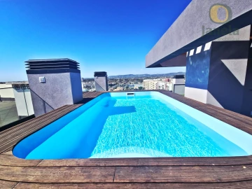 Apartamento T5 para Venda em Faro (Sé e São Pedro)