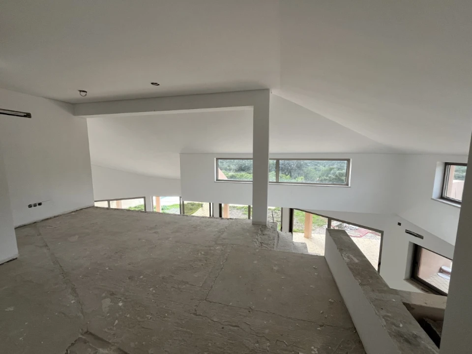 Moradia T5 para Venda em Conceição e Estoi Foto 10