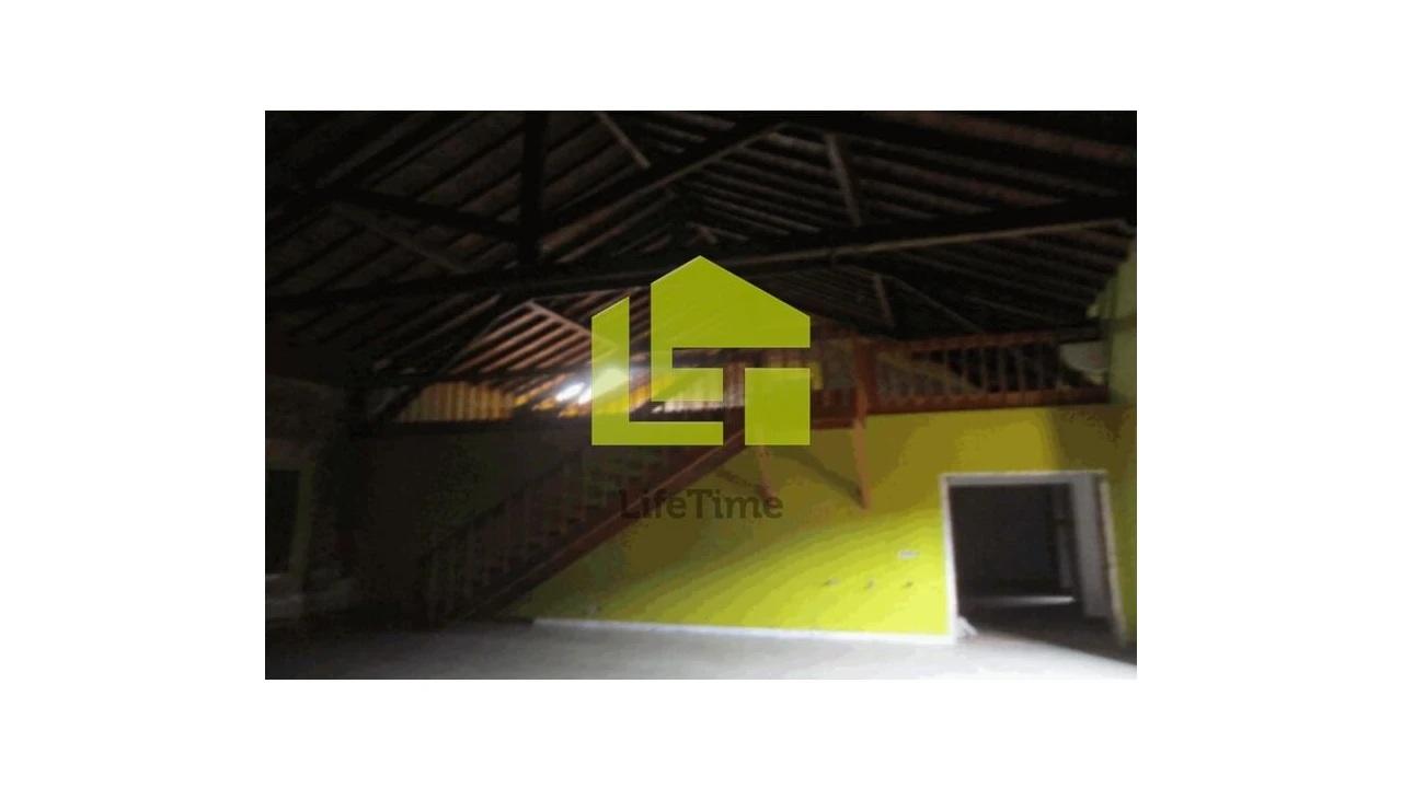 Moradia T5 para Venda em Santa Margarida da Coutada Foto 7