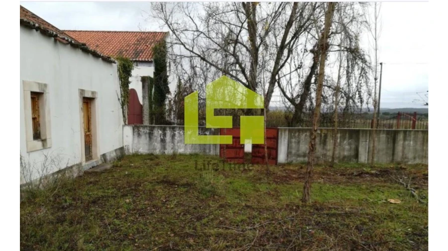 Moradia T5 para Venda em Santa Margarida da Coutada Foto 10