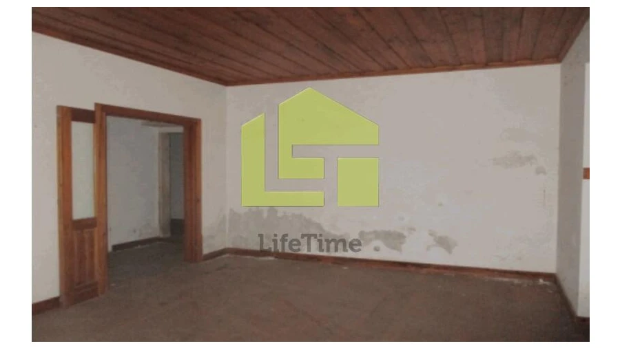 Moradia T5 para Venda em Santa Margarida da Coutada Foto 3