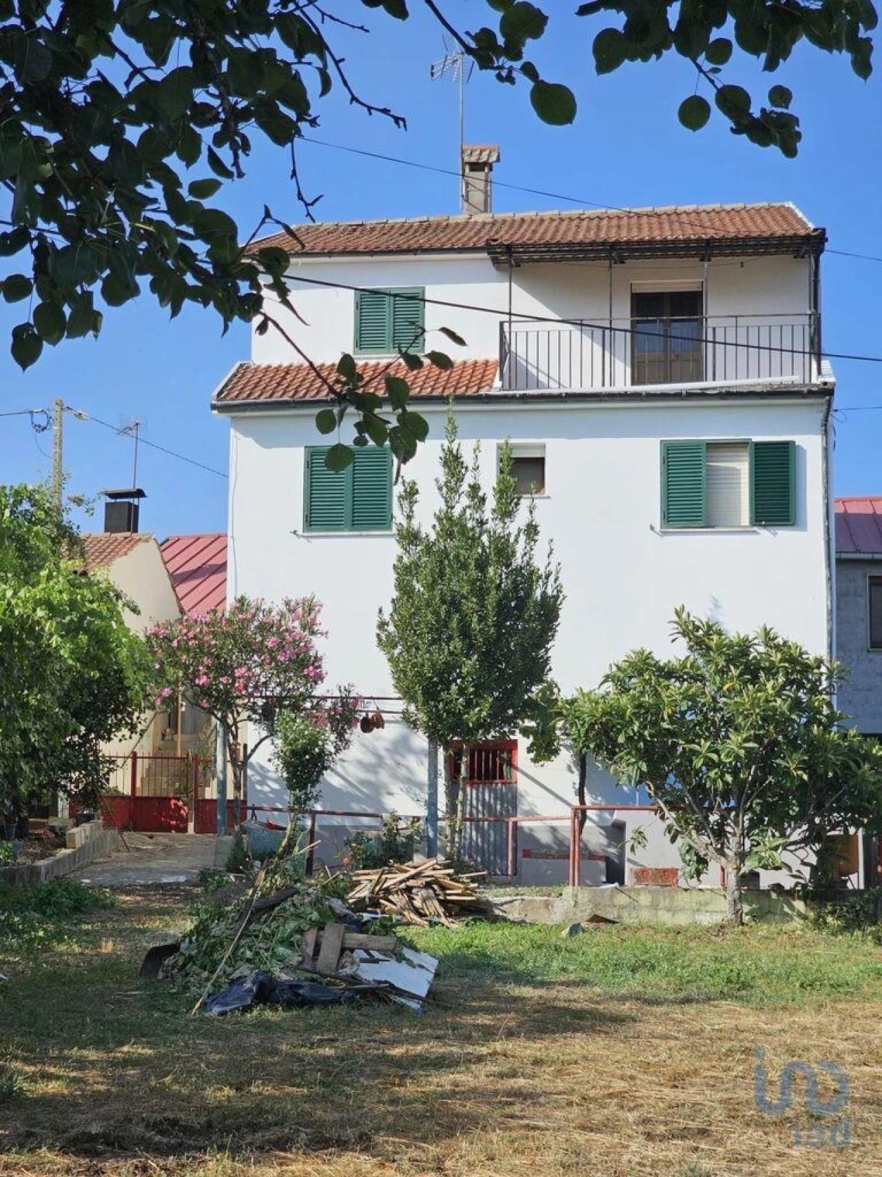 Moradia T3 para Venda em Parada e Faílde Foto 3
