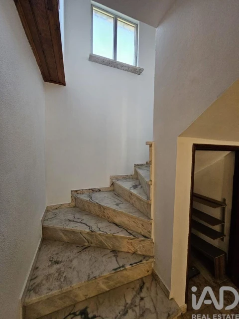 Moradia T3 para Venda em Parada e Faílde