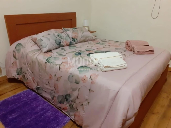 Prédio para Venda em Sé, Santa Maria e Meixedo Foto 11