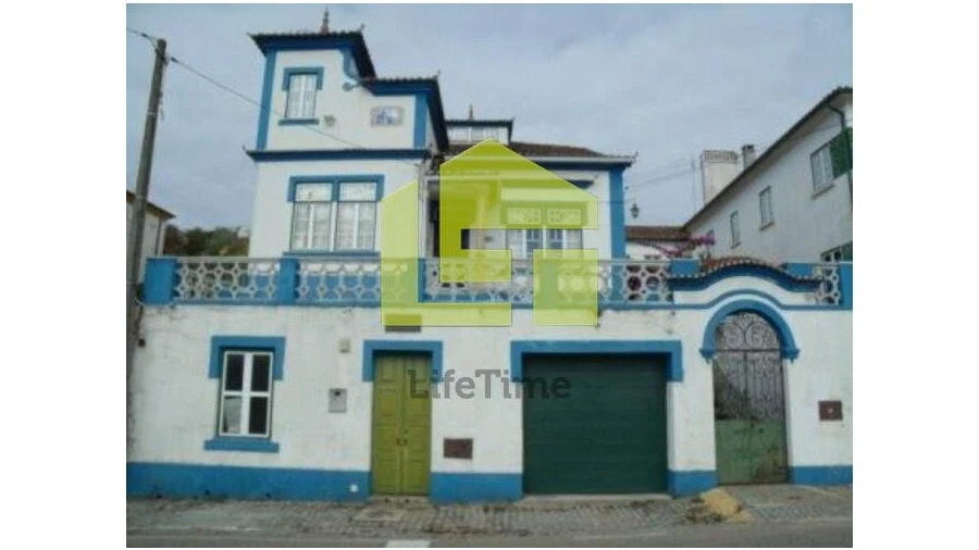 Moradia T5 para Venda em Mouriscas Foto 1