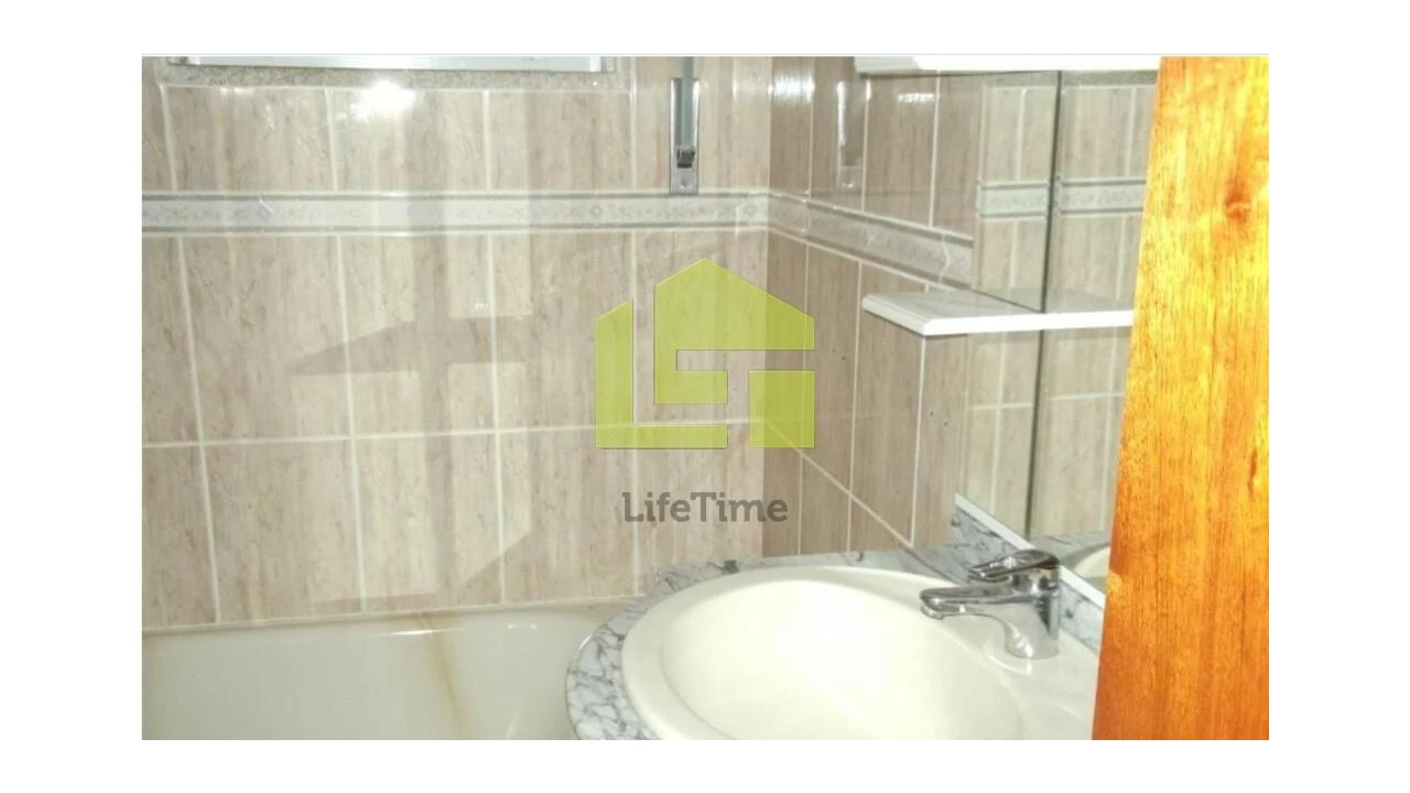 Moradia T2 para Venda em Ervedosa do Douro Foto 9