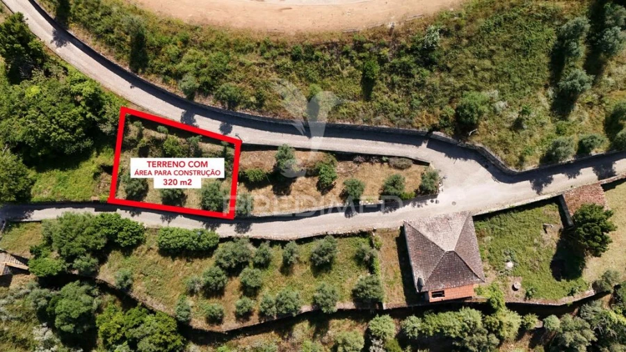 Terreno para Venda em Nossa Senhora das Misericordias Foto 2