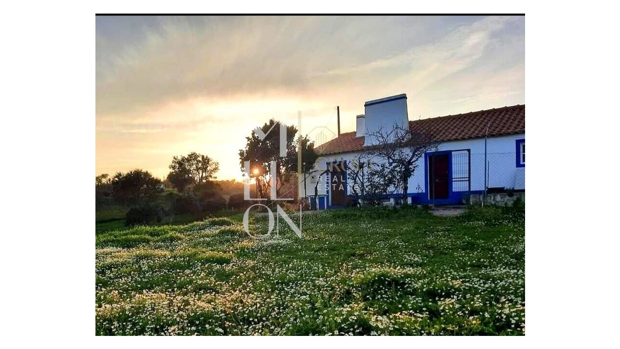 Moradia T4 para Venda em Grândola e Santa Margarida da Serra Foto 1