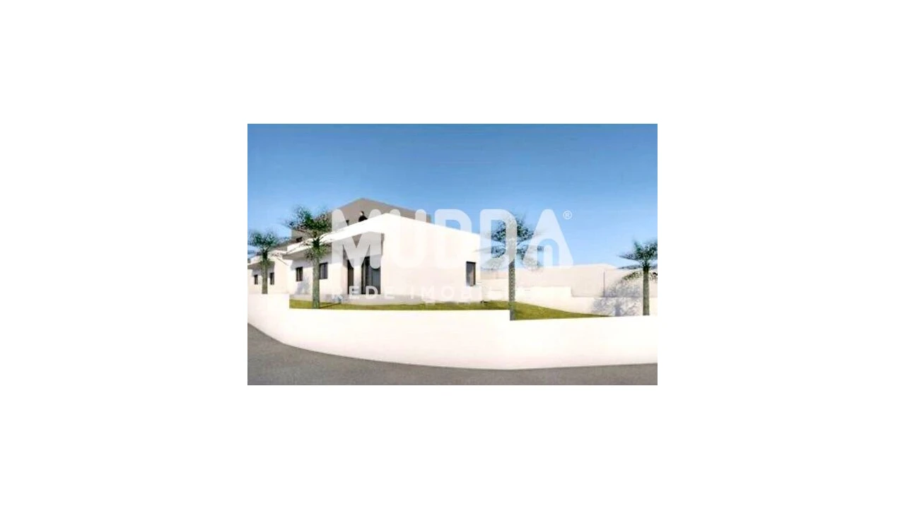 Moradia T3 para Venda em Avanca Foto 8