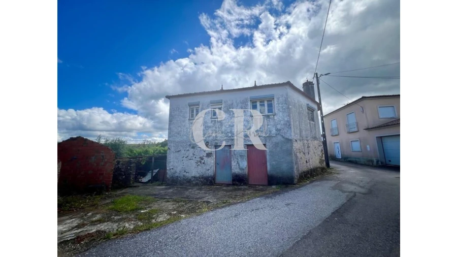 Moradia T4 para Venda em Graça Foto 2